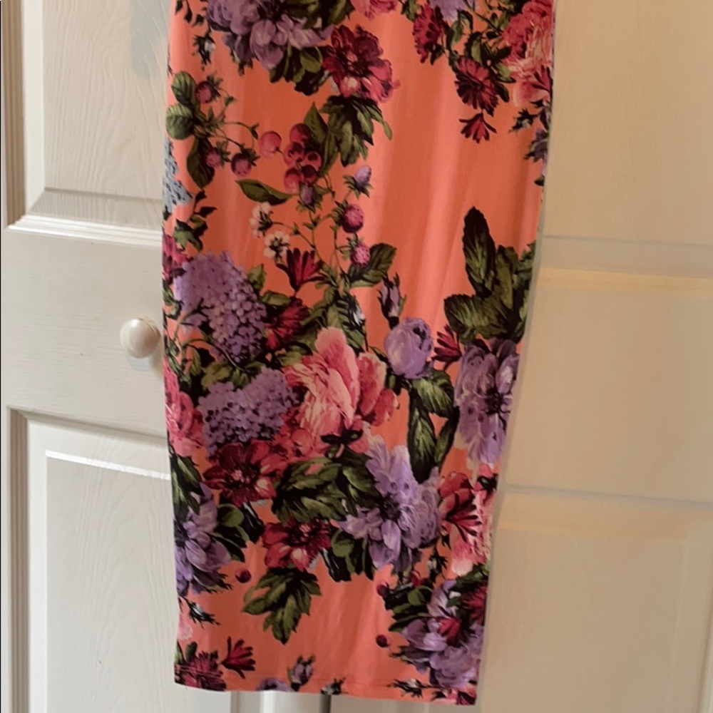 Bodycon Midi Flower Dress Small πΈ - Picture 5 of 7